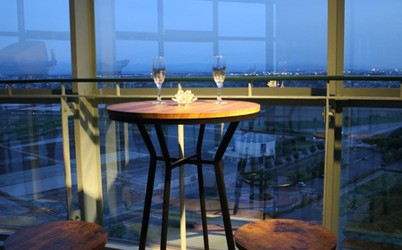 No.338 古代蓮会館・夜間特別鑑賞券～展望室から夕日と夜景を貸切で！～