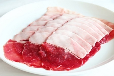 【数量限定】 京丹波産 猪肉 800g （200g×4パック） 特製味噌だし付き 4～6人前 ぼたん鍋 鍋 天然 ジビエ しし肉 焼肉 京都 丹波 郷土料理  ※北海道・沖縄・その他離島は配送不可 [