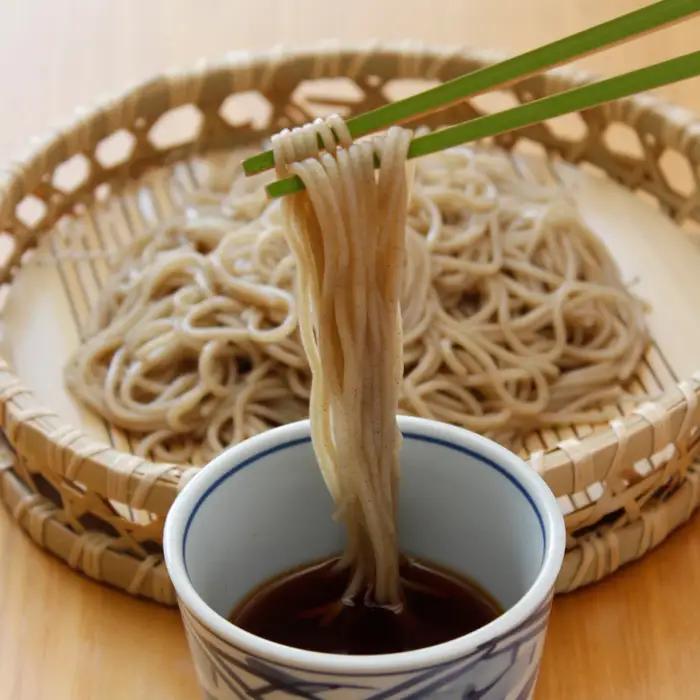 【酒井製麺所】山形秘伝の味 こんにゃくそば 1.5kg(150g×10把)[20人前] FZ26-802