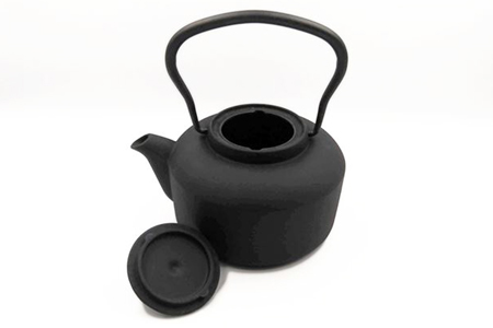 [SSC] スタイリッシュな鉄瓶1L IH対応 鉄瓶 1l おしゃれ  【025P021】