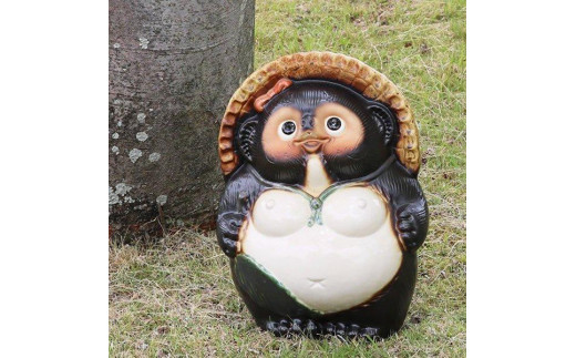
                  信楽焼 13号メス狸 陶器 置物
                