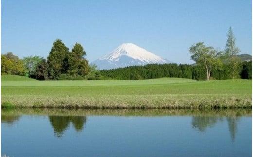 
            芦の湖 カントリークラブ 土日祝日 ゴルフ利用券 4名 セットランチ 一組4名様 当日利用券 ゴルフ利用券 富士山が見えるゴルフ場 芦の湖カントリークラブ 芦の湖 自然の中のゴルフ場 静岡県 三島市
          