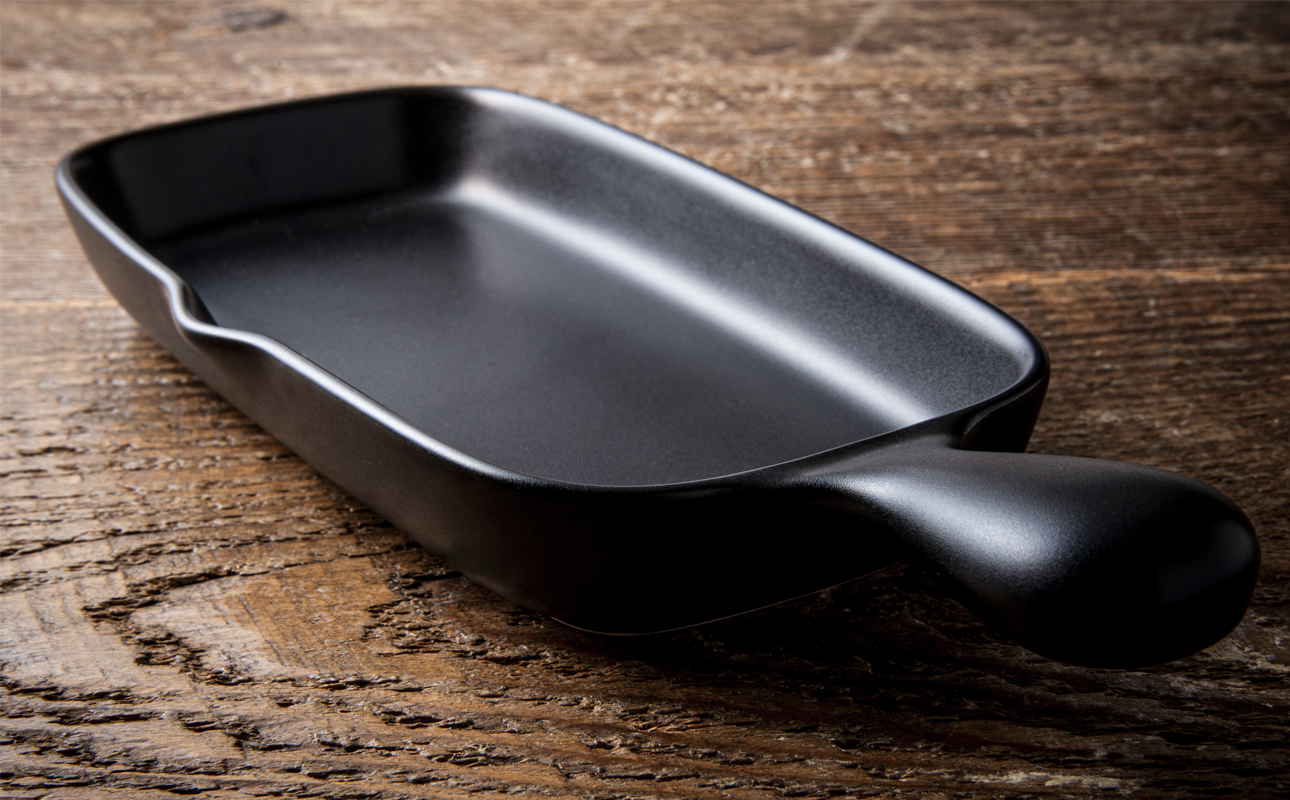 【萬古焼(ばんこやき)】Handmade土鍋 弥生陶園　職人が一つ一つ丁寧に成形し焼き上げる、こだわりの逸品　土鍋の国内生産80％のシェアを誇る伝統の萬古焼　TS-612 角グリルプレート（ハーフ）２