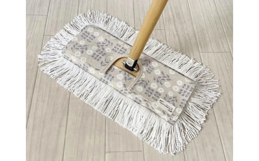 <むろの屋> 木製ハンドル付きデザインフロアモップ ＜花柄ホワイト＞ 【 日用品 掃除 用品 モップ 最高級 マイクロファイバー かわいい おしゃれ デザイン インテリア HYLON ハイロン 】