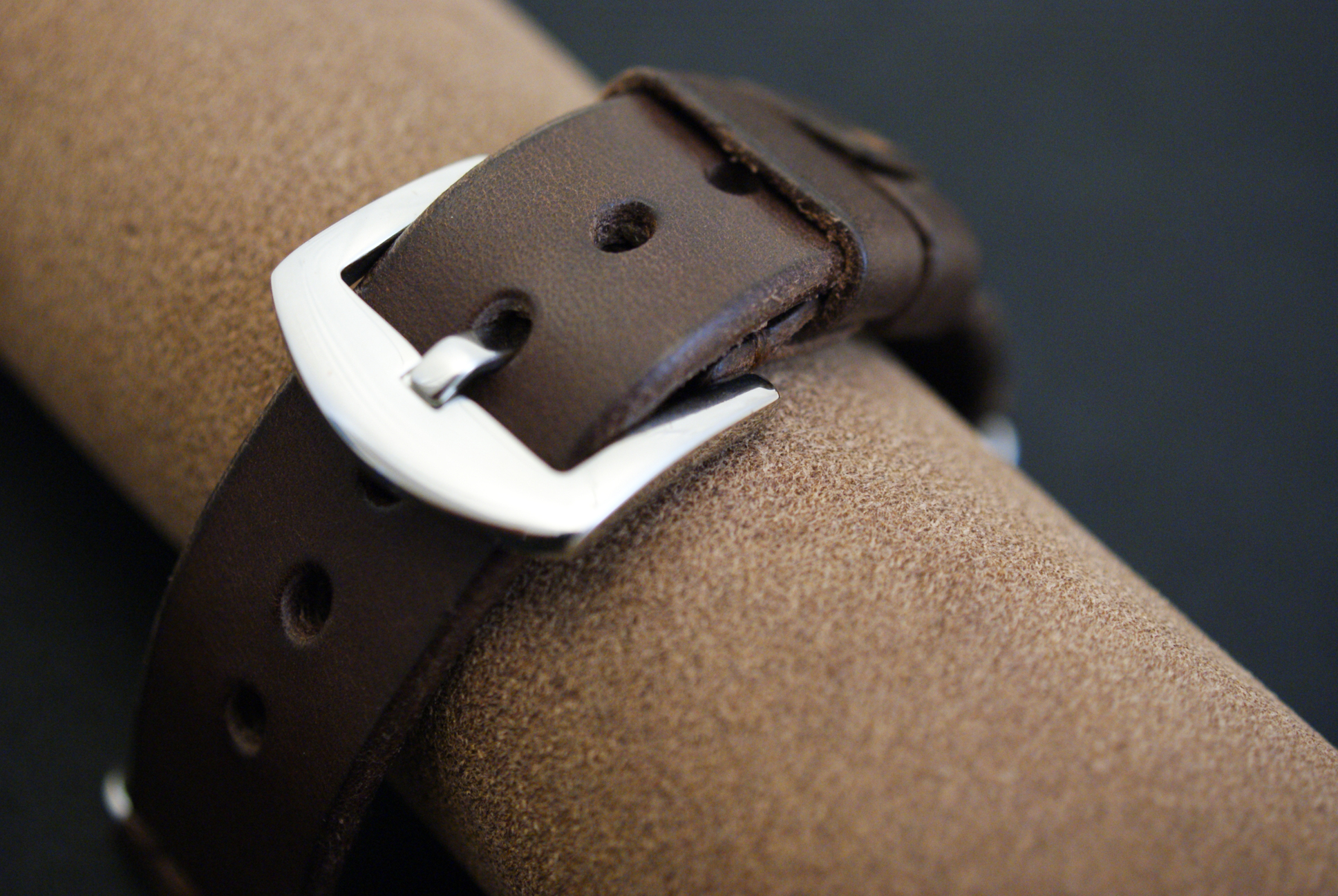 Bottega Glicine Apple Watch Band 本革 22mm ダークブラウン　 38mm/40mm/41mm　Mサイズ 172-014-DB-1‐M