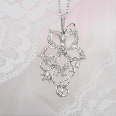 ふるさと納税 山梨県 PT900/PT850 0.41ctフラワーダイヤモンドネックレス　HH018653