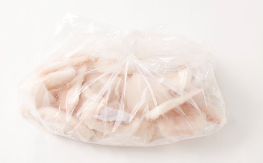料理の手間を大幅カット！ 北海道産 真だら 骨なしフィレ切身 1kg 皮なし （ 約30g前後 ／ 個 ） 無塩 真鱈 タラ たら 鱈 骨なし 魚 魚介 魚介類 海鮮 冷凍 国産 おかず 切身