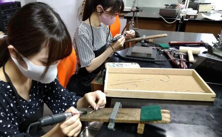 彫金 テクスチャーバングル 制作 体験 コース 1名 FABBRICA OSAWA ／ 体験チケット