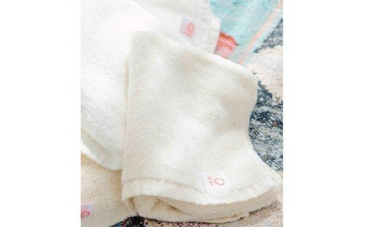 
                  【いとやのタオル】オーガニックコットン バスタオル2枚・フェイスタオル4枚のセット[0135]
                