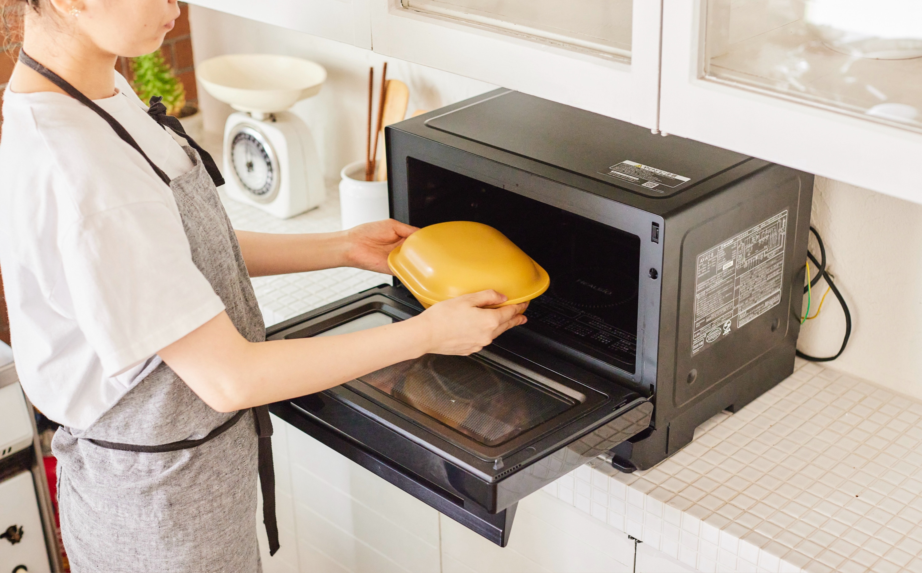 新発想・電子レンジで簡単に本格調理ができるRANGESTAR（レンジスター）large（キャメル）
