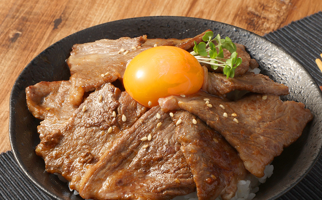 【3ヶ月定期便】あか牛焼き肉用カット（バラ、ロース） 約500g