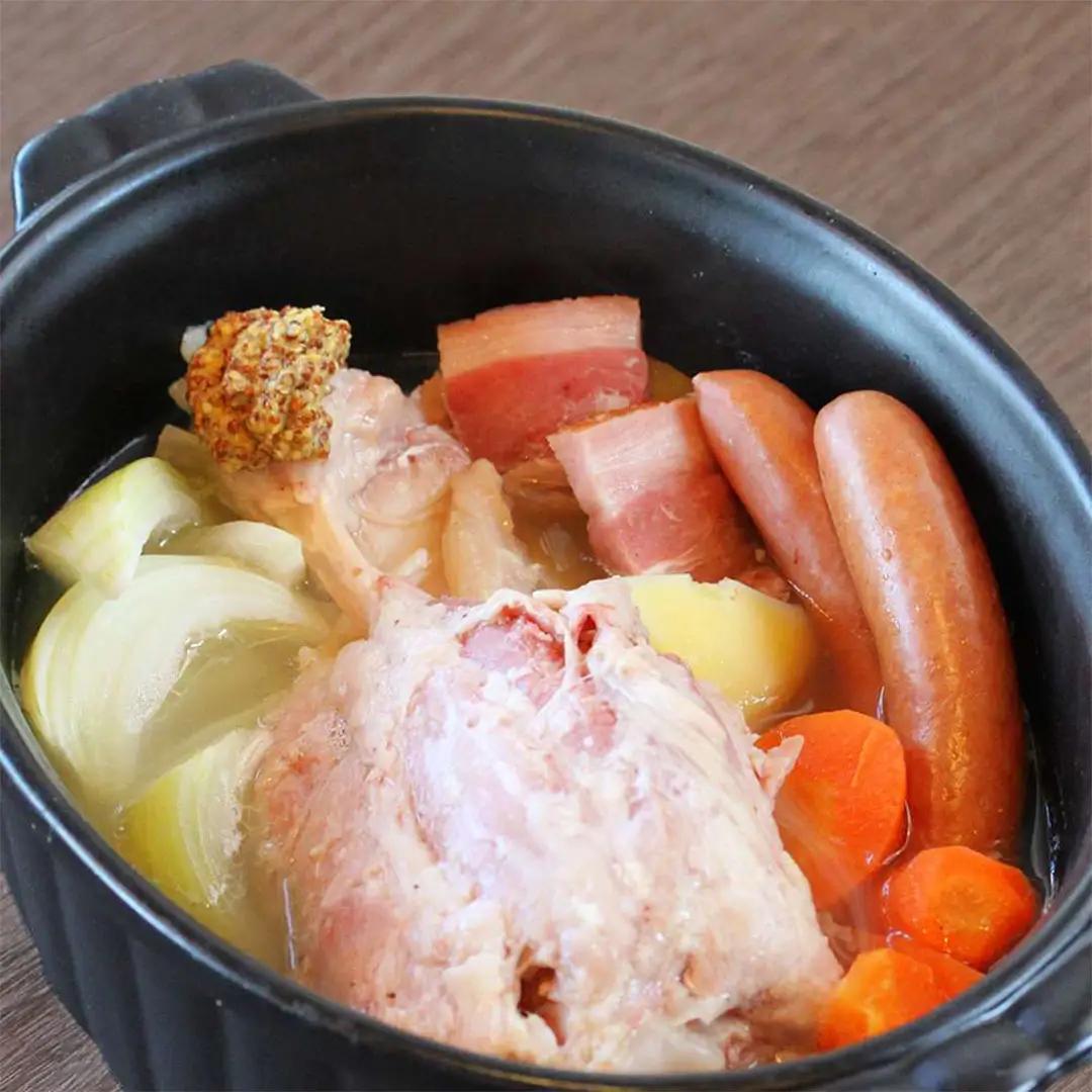 【贈答用（熨斗対応可）】 筑波ハム アイスバイン 700g 豚すね肉 『常陸の輝き』 茨城県産 ブランド豚 銘柄豚 ( 茨城県共通返礼品 ) 豚 肉 お肉 ドイツ料理 温めるだけ 湯せん [EN016