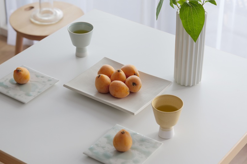 【Mustakivi】SOBA プレート WHITE｜ ムスタキビ Mustakivi むすたきび MUSTAKIVI Marimekko マリメッコ デザイナー 砥部焼 北欧 キッチン 食器 食器 
