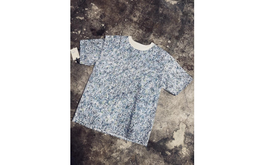 [HAM IAM]【数量限定】手差型染クルーネックTシャツ「露芝」青系【Mサイズ】