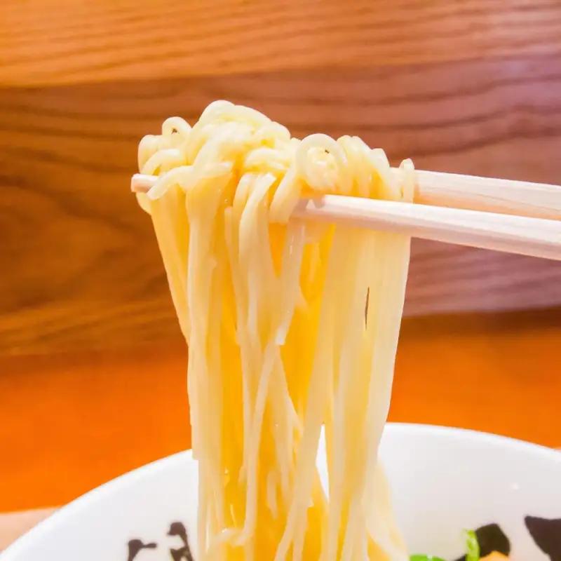 呉の海の幸 広島かきラーメン 6箱 (1箱2食入×6個) 瀬戸内海産 レモン風味 焼き牡蠣風味 塩ラーメン しおラーメン 乾麺 瀬戸内レモンパウダー付き ご当地ラーメン 広島県 呉市 ku071-00