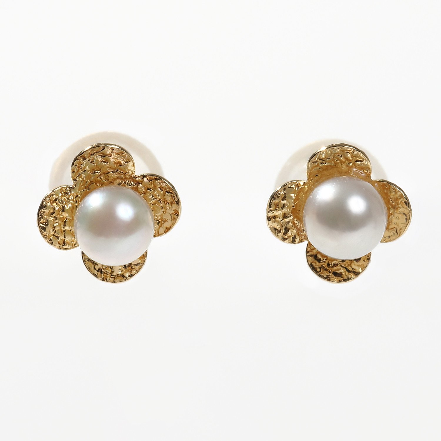 
            1637　K18あこや本真珠ピアス　プチフラワー　3mmUP　　K18 イエローゴールド あこや真珠 ピアス 伊勢志摩 アクセサリー ジュエリー フォーマル カジュアル ギフト 伊勢市 18金 フラワー プチ
          