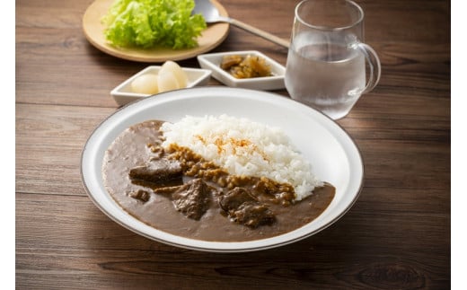 ファームズ千代田　びえい牛ビーフカレー　230g×4セット  | 常温 人気 送料無料 お取り寄せ 取り寄せ 北海道 美瑛 おすすめ お土産 御礼 北海道料理 北海道土産 おみやげ お土産 高級 セット 和牛 牛肉 カレー ビーフカレー レトルト 非常食 美瑛町 北海道美瑛町 国産 国産牛[016-67]