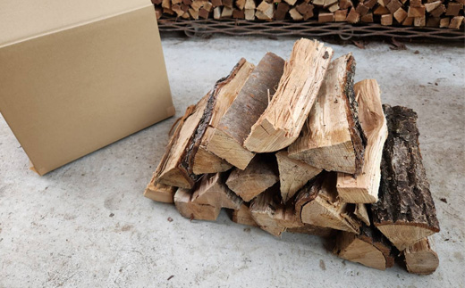 檜原村産　乾燥薪　15kg　ナラ