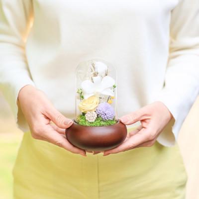 ふるさと納税 山梨県 プリザーブドフラワー 仏花 ガラスドーム 「日毬 きいろ」 2個セット |  | 01