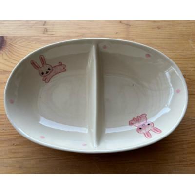 ふるさと納税 瀬戸市 【瀬戸焼】子供用食器セット(うさぎ)贈答品対応 |  | 01