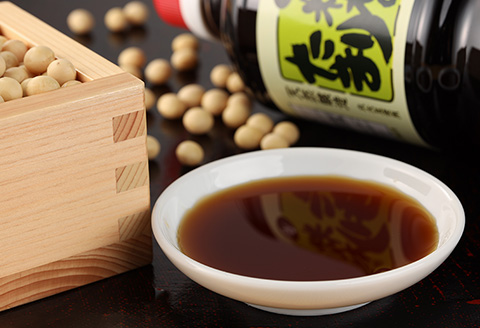 予約受付（期間限定）【2024年11月中旬頃～3月下旬発送】飛騨の生切りもち 4種とたまり醤油セット（白餅 2枚、草餅・豆餅・きび餅 各1枚、たまり醤油1本入）のうさん糀村【87-6】