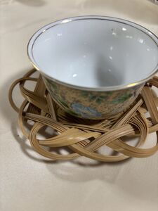 【ふるなび限定】＜竹細工 白竹 コースター ツヤあり(皮)＞手作業仕上げ 六芒星デザイン 和モダン 繊細な編みひご 自然素材の温もり【MI622】 FN-Limited