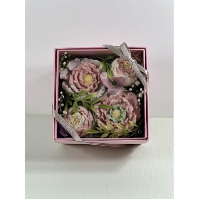 ふるさと納税 直方市 漆喰の花ラコッタ「ボックスアレンジ」ピンク |  | 02