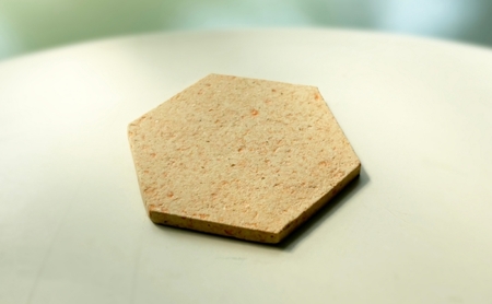プレート Hexa Plate 正六角形 皮 搾りかす コーヒーかす みかん皮 にんじん皮 えごま搾りかす たまねぎ皮 小物 飾り台 アロマストーンディフューザー 土台 茅ヶ崎市 神奈川県 えごま搾り