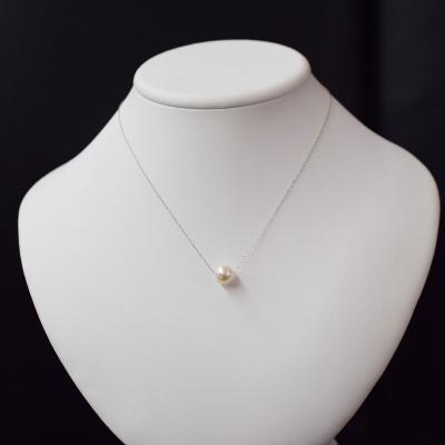 ふるさと納税 天草市 天草産9mm-9.5mm花珠級一粒ペンダントスルーあこや真珠ネックレス K18WG_S101-338 |  | 01