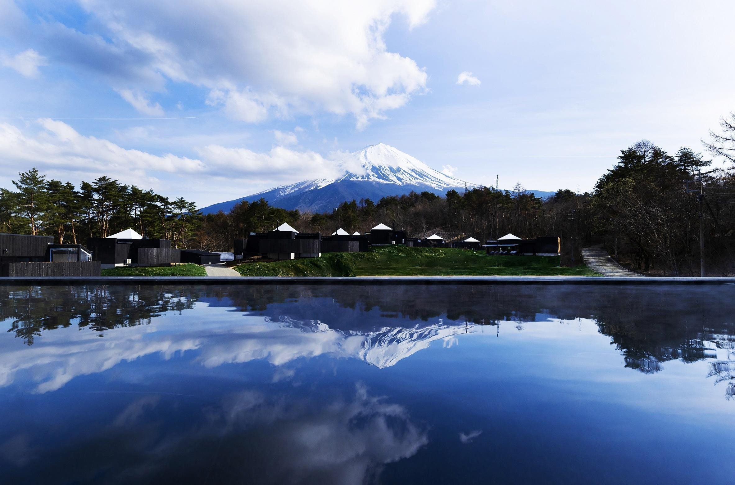 
THE SENSE FUJI　宿泊利用券90,000円分
