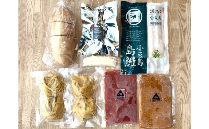 
            小豆島OASISの自家製 パスタセット（マリナーラソース・オリーブ牛のラグー・川本植物園オイル）
          