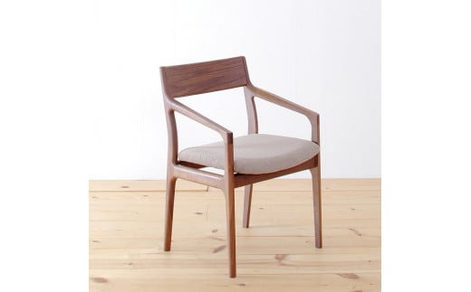 ダイニングチェア　パイク肘付WN