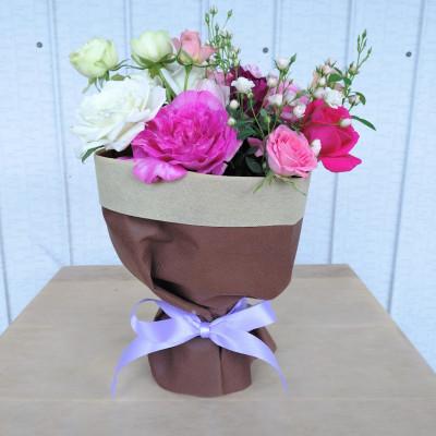 ふるさと納税 杵築市 『天使のバラ』薔薇だけの自立型花束(色MIX)Lサイズ |  | 02