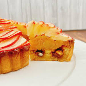 信州りんごとヘーゼルナッツのタルト 直径約13㎝ 1個｜ 菓子 ふるさと納税 お菓子 おやつ タルト ケーキ りんご ヘーゼルナッツ スイーツ 洋菓子 ご当地 長野県 松本市