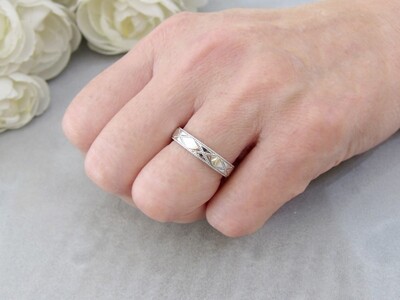 プラチナメンズリング　FRU033M