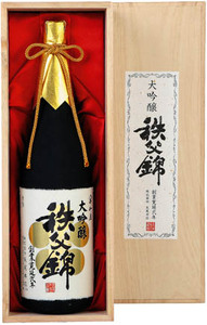 秩父錦「特撰　大吟醸」　桐箱入　1.8L No.025