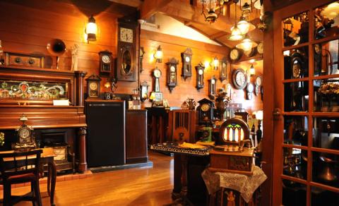 自家焙煎珈琲店「緑の館」／「フレンチロースト」豆　500g×4（2kg）コーヒー豆 珈琲【17-77】