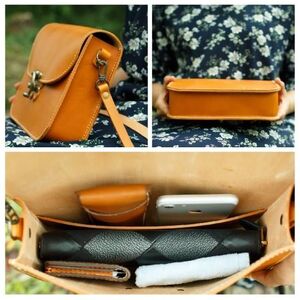 蝶モチーフのアンティークなヌメ革ショルダーバッグ ≪グリーン≫【hrn04】