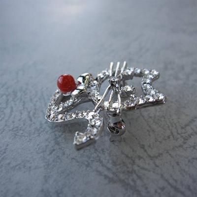 ふるさと納税 大月町 高知産天然赤珊瑚の猫のブローチ |  | 02