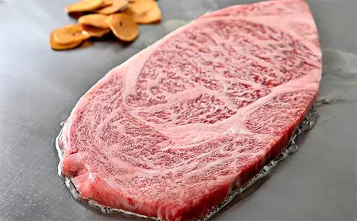 【4等級以上】近江牛 ステーキ 肩ロース 360g (180g×2枚) 【AB45W】 ステーキ