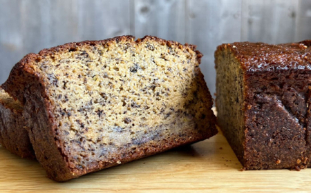 【全12回定期便】バナナブレッド 1本丸ごと約880g／パン バナナケーキ パン バナナケーキ【earth7716factory】[ASBV008]