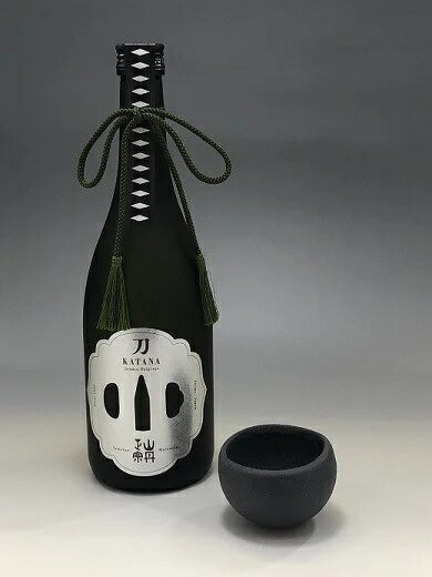【ふるさと納税】地酒と菊間瓦の酒器セット【VC00720】 八木酒造部 山丹正宗 純米大吟醸 銘酒