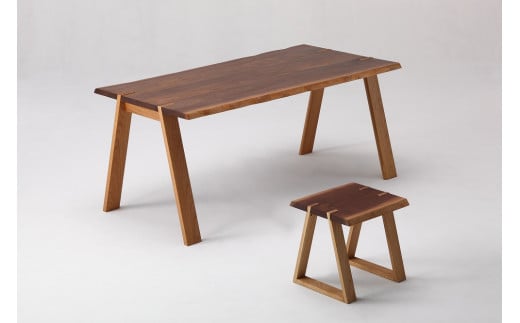 
            kitoki IK48 mimi table180×80×70／ミミテーブル(WN)
          