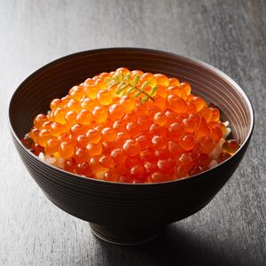 【小分けで便利】吟撰いくら ＆ 逸品三昧松前漬け 各2個セット 個包装 冷凍 いくら