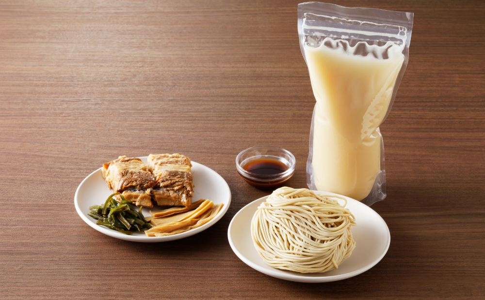 [桂花ラーメン渋谷センター街店直送]太肉麺 ターローメン 3食セット(冷凍パック)
