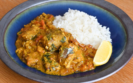 カレーライス 3種の本格カレーキット（チキン・キーマ・サバ缶）各4人分 [AIAD009]