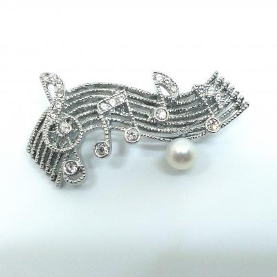 ふるさと納税 伊勢市 ブローチ・楽譜(淡水本真珠・ボタン) 1977 |  | 01