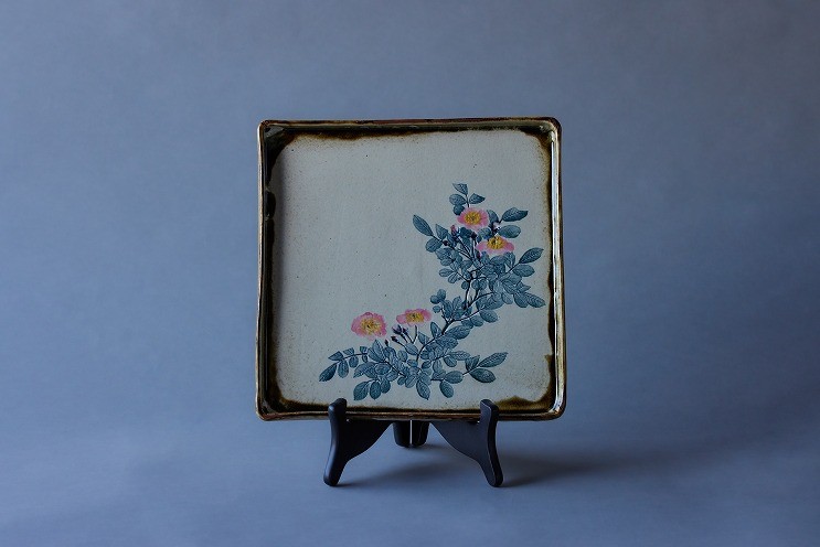 
            23-193　網田蒼土窯　野薔薇文オードブル皿　淵灰　熊本県伝統的工芸品
          