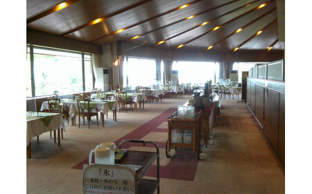 ユーグリーン中津川ゴルフ倶楽部 平日1組4名様 ゴルフプレー券 94-003