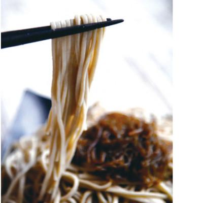 ふるさと納税 伊平屋村 【もずくめん】と【メッシュキャップ】【ポーチ】ネイビー |  | 02